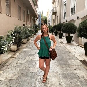 Meet your Posher, Bethany